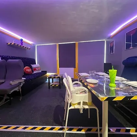 Ferienwohnung Objectif Cosmos Magnifique T2 A 4 Min Du Parc Chasseneuil-du-Poitou Exterior foto